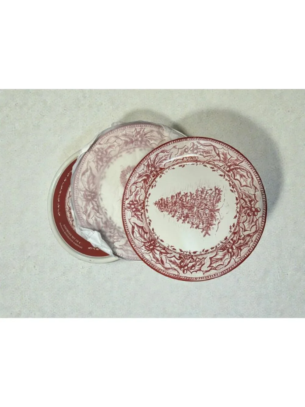 Holiday Tin Plates Set Of 4 Red & White Christmas Tree Design Tableware
